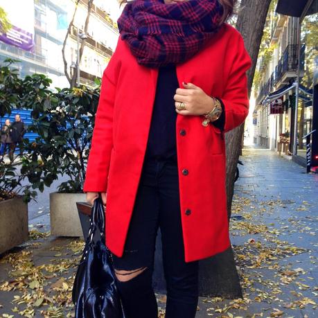 RED COAT!!! RED COAT!!!