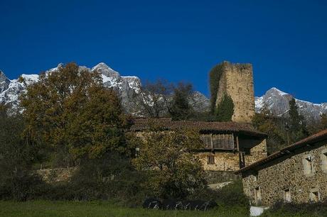 Mogrovejo, bajo los Picos Mogrovejo, Cantabria