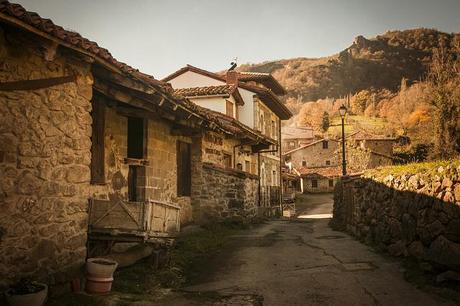 Mogrovejo, bajo los Picos Mogrovejo, Cantabria