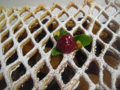 REJA DE HOJALDRE CON COMPOTA DE NAVIDAD REJA DE HOJALDRE CON COMPOTA DE NAVIDAD