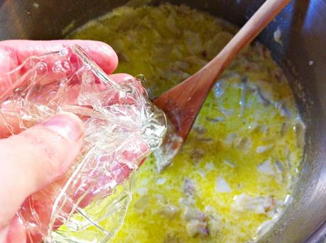 MONTADITOS DE BRANDADA DE BACALAO MONTADITOS DE BRANDADA DE BACALAO