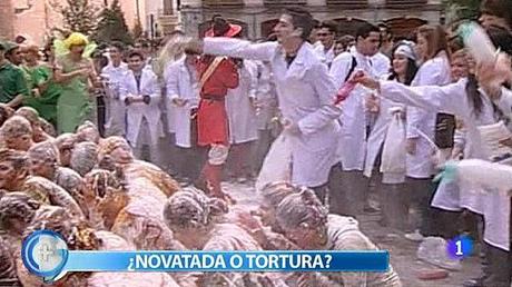 NOVATADAS E INOCENTADAS NOVATADAS E INOCENTADAS