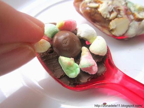 Idea fácil para regalar esta navidad - Cucharas navideñas Idea fácil para regalar esta navidad - Cucharas navideñas