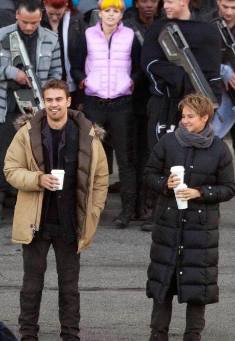 Divergente La Serie: Insurgente - nuevas fotos de Shailene y Theo en el set