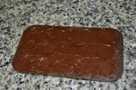 Turrón de Coco con Chocolate Negro y Bombones Turrón de Coco con Chocolate Negro y Bombones