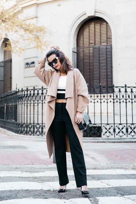 BARDOT TOP Bardot_Top-Stripes-Purificacion_Garcia_Trousers-Camel_Coat-Outfit-Street_Style-Collage_Vintage-40