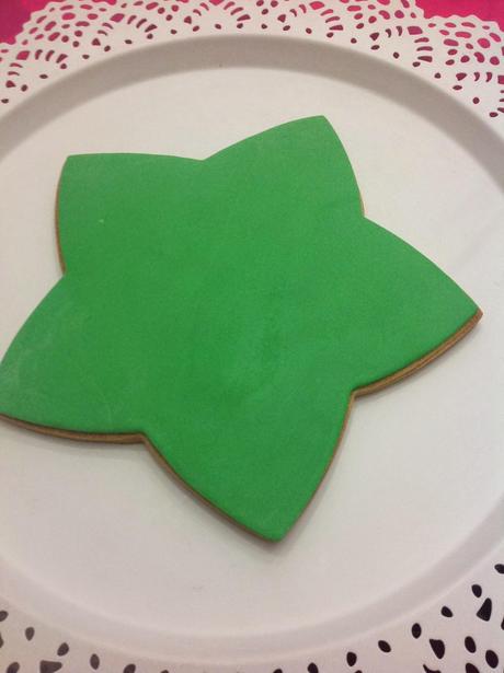 Árbol de Navidad de galletas para hacer con los más peques Árbol de Navidad de galletas para hacer con los más peques