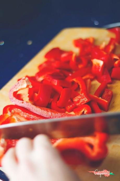 Canapés de Pimientos Caramelizados Canapés de Pimientos Caramelizados