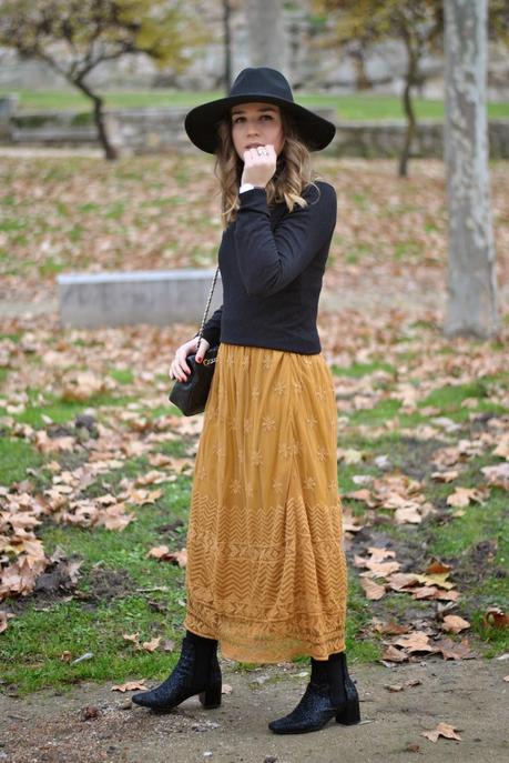 Moustard Explosion Moustard Explosion