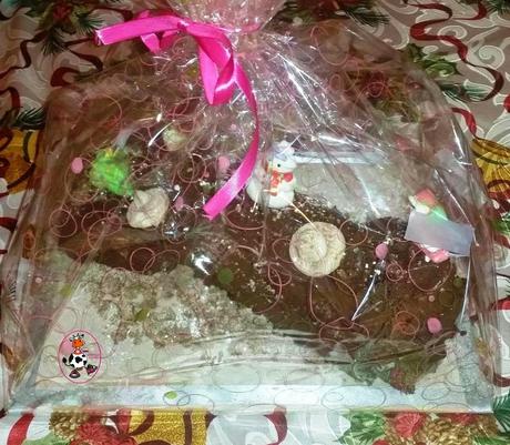 TRONCO DE NAVIDAD CON CHAMPIÑONES DE MERENGUE TRONCO DE NAVIDAD CON CHAMPIÑONES DE MERENGUE