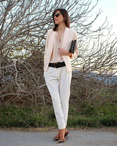 Look navidad en blanco y nude