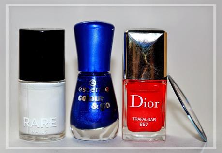 Nail Art - Azul y Rojo a Rayas Nail Art - Azul y Rojo a Rayas