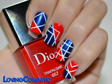 Nail Art - Azul y Rojo a Rayas Nail Art - Azul y Rojo a Rayas