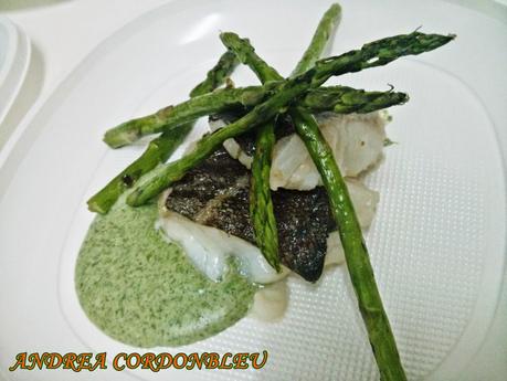 BACALAO FRESCO A LA PLANCHA CON SALSA DE ESPINACAS SIN GLUTEN BACALAO FRESCO A LA PLANCHA CON SALSA DE ESPINACAS SIN GLUTEN