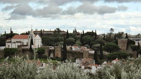 PORTA DO NÓ Y PORTA DOS NÓS EN VILA VIÇOSADentro del riqu... PORTA DO NÓ Y PORTA DOS NÓS EN VILA VIÇOSADentro del riqu...
