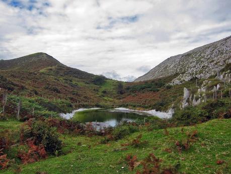 Travesia al pico Hibeo (de la Rebollada a Ardisana) Travesia al pico Hibeo (de la Rebollada a Ardisana)