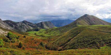 Travesia al pico Hibeo (de la Rebollada a Ardisana) Travesia al pico Hibeo (de la Rebollada a Ardisana)