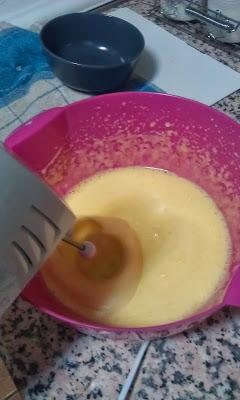 Pedos de monja, un dulce ideal para acompañar un café en días de lluvia Pedos de monja, un dulce ideal para acompañar un café en días de lluvia