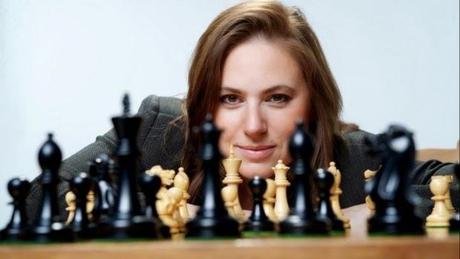 JUDIT POLGAR - LA MEJOR JUGADORA DE LA HISTORIA