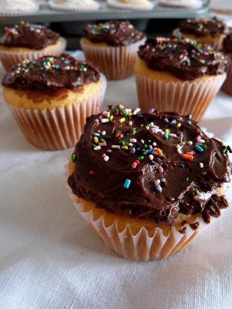 cupcake básico | el mejor de muchas pruebas cupcake básico | el mejor de muchas pruebas