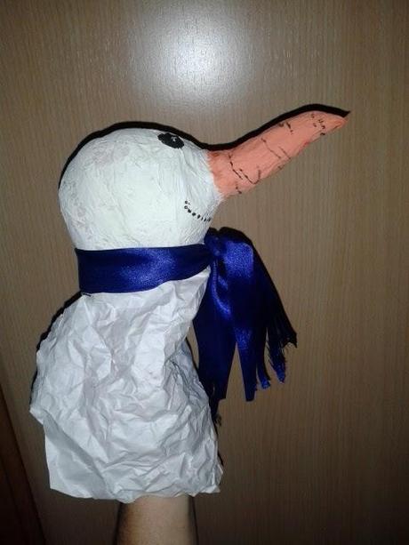 Títeres caseros con papel encolado Títeres caseros con papel encolado