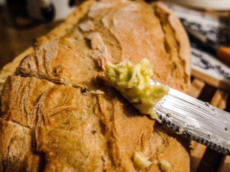 Pan de ajo con queso. pan-de-ajo-con-queso-05