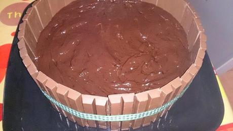 TARTA LODAZAL DE CERDITOS PARA EL 17 CUMPLEAÑOS DE AITOR TARTA LODAZAL DE CERDITOS PARA EL 17 CUMPLEAÑOS DE AITOR