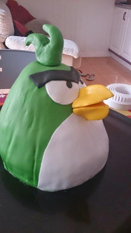 TARTA ANGRY BIRD PARA JUAN TARTA ANGRY BIRD PARA JUAN