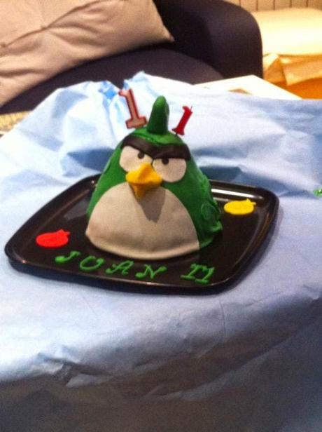 TARTA ANGRY BIRD PARA JUAN TARTA ANGRY BIRD PARA JUAN