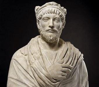 Domingo 4, Reyes en el Laberint de Wonderland Domingo 4, Reyes en el Laberint de Wonderland