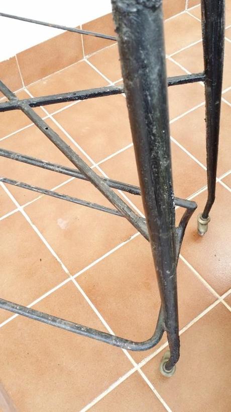 DIY – Mueble de tele de casi 50 años convertido en bonito aparador 5