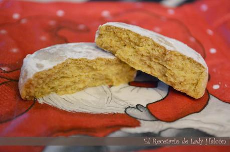 Polvorones caseros para celebrar el año nuevo Polvorones caseros para celebrar el año nuevo