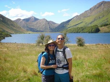 SENDERISMO EN LA ZONA DE QUEENSTOWN: MOKE LAKE SENDERISMO EN LA ZONA DE QUEENSTOWN: MOKE LAKE