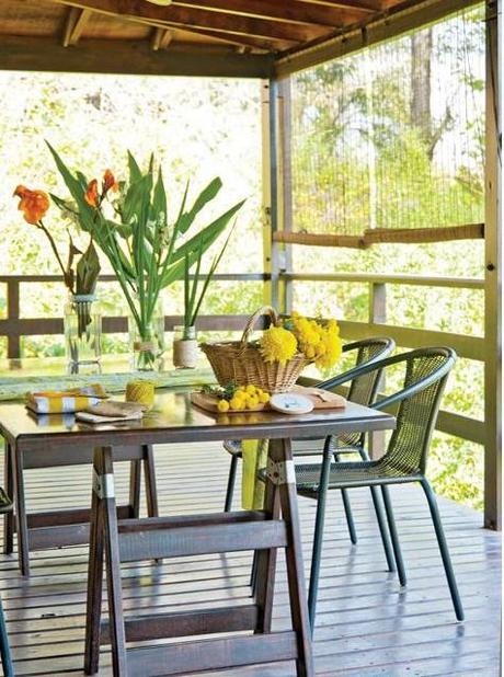 UN REFUGIO... EN LA ORILLA DEL AGUA UN REFUGIO... EN LA ORILLA DEL AGUA