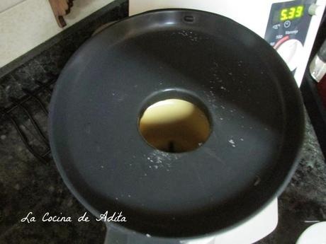 Tarta de mousse de mandarinas, con esferificación Tarta de mousse de mandarinas, con esferificación