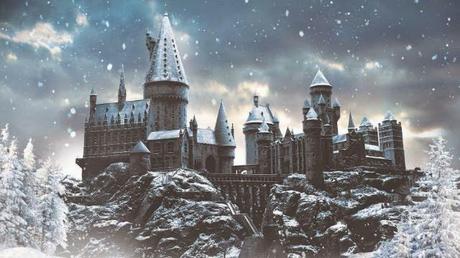 Reseña #45: HARRY POTTER Y LA PIEDRA FILOSOFAL (o la historia de cómo empezó mi fangirleo mágico) Reseña #45: HARRY POTTER Y LA PIEDRA FILOSOFAL (o la historia de cómo empezó mi fangirleo mágico)