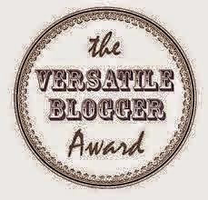 PREMIO VERSATILE BLOGGER AWARD PREMIO VERSATILE BLOGGER AWARD