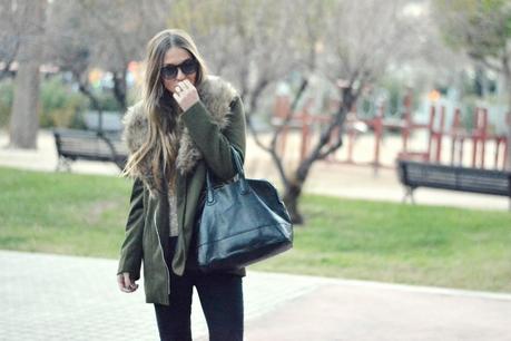 GREEN COAT IN PALO ALTO MARKET