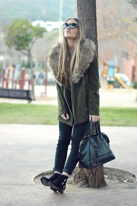 GREEN COAT IN PALO ALTO MARKET