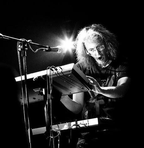 ANDY TILLISON Y THE TANGENT POR PARTIDA DOBLE PARA ARRANCAR EL AÑO ANDY TILLISON Y THE TANGENT POR PARTIDA DOBLE PARA ARRANCAR EL AÑO