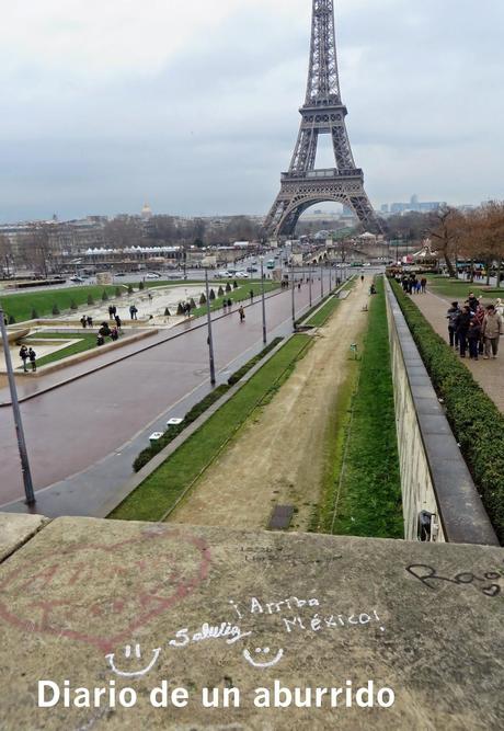 De como pasar el año nuevo en París (y no perecer en el intento)