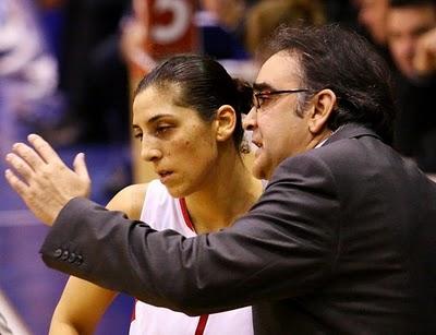 José Ignacio Hernández: “El conocimiento de un equipo y de sus jugadoras no sólo está basado en ver los partidos que disputa” José Ignacio Hernández: “El conocimiento de un equipo y de sus jugadoras no sólo está basado en ver los partidos que disputa”
