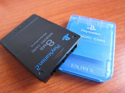 La evolución de las tarjetas de memoria en consolas Memory Cards de Sony