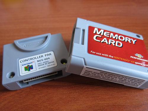 La evolución de las tarjetas de memoria en consolas Controller Paks