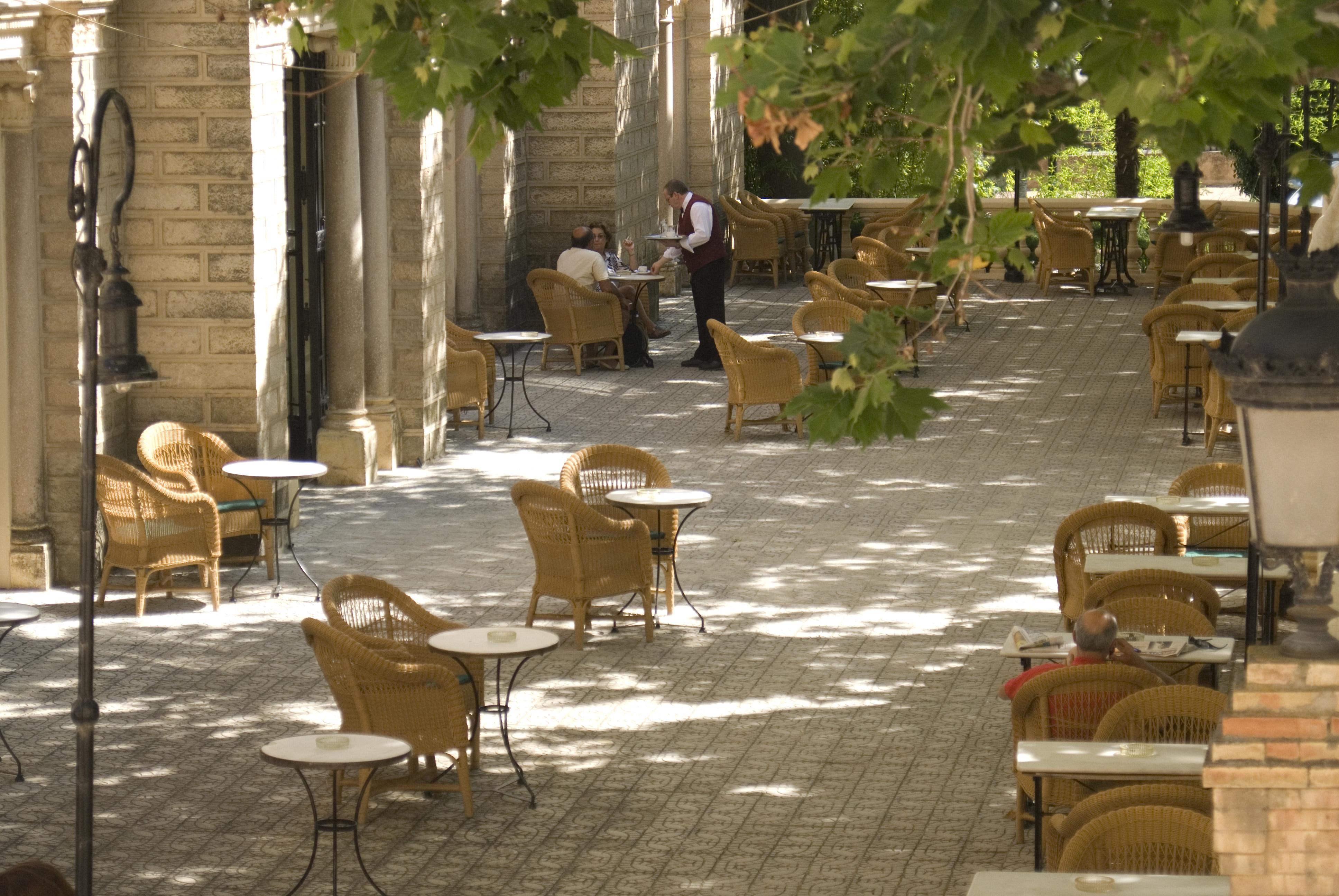 Terraza Casino Balneario Termas Pallarés 