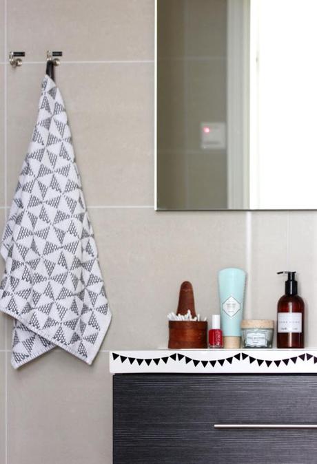 Decoración en blanco y madera en Helsinki 25