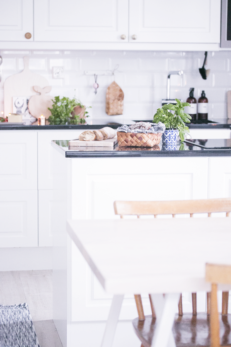 Decoración en blanco y madera en Helsinki 14