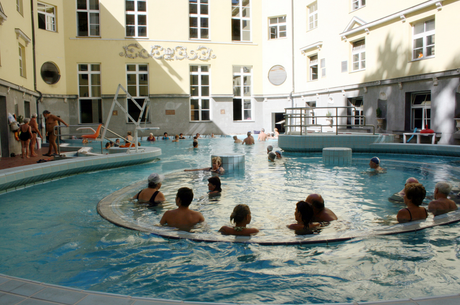 Balnearios de Budapest (II) Balnearios de Budapest (II)