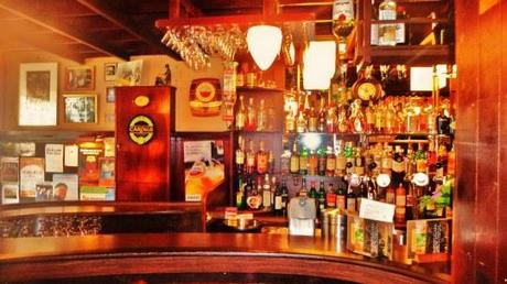 No volveré a un Zoo ni a seguir a unos orientales en el Barrio Rojo: Día 3 Amsterdam “Bruin Café”
