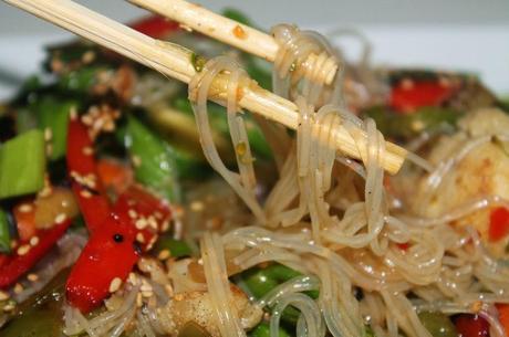 Cocina sana y económica: Wok de verduras con fideos de soja (paso a paso) Cocina sana y económica: Wok de verduras con fideos de soja (paso a paso)